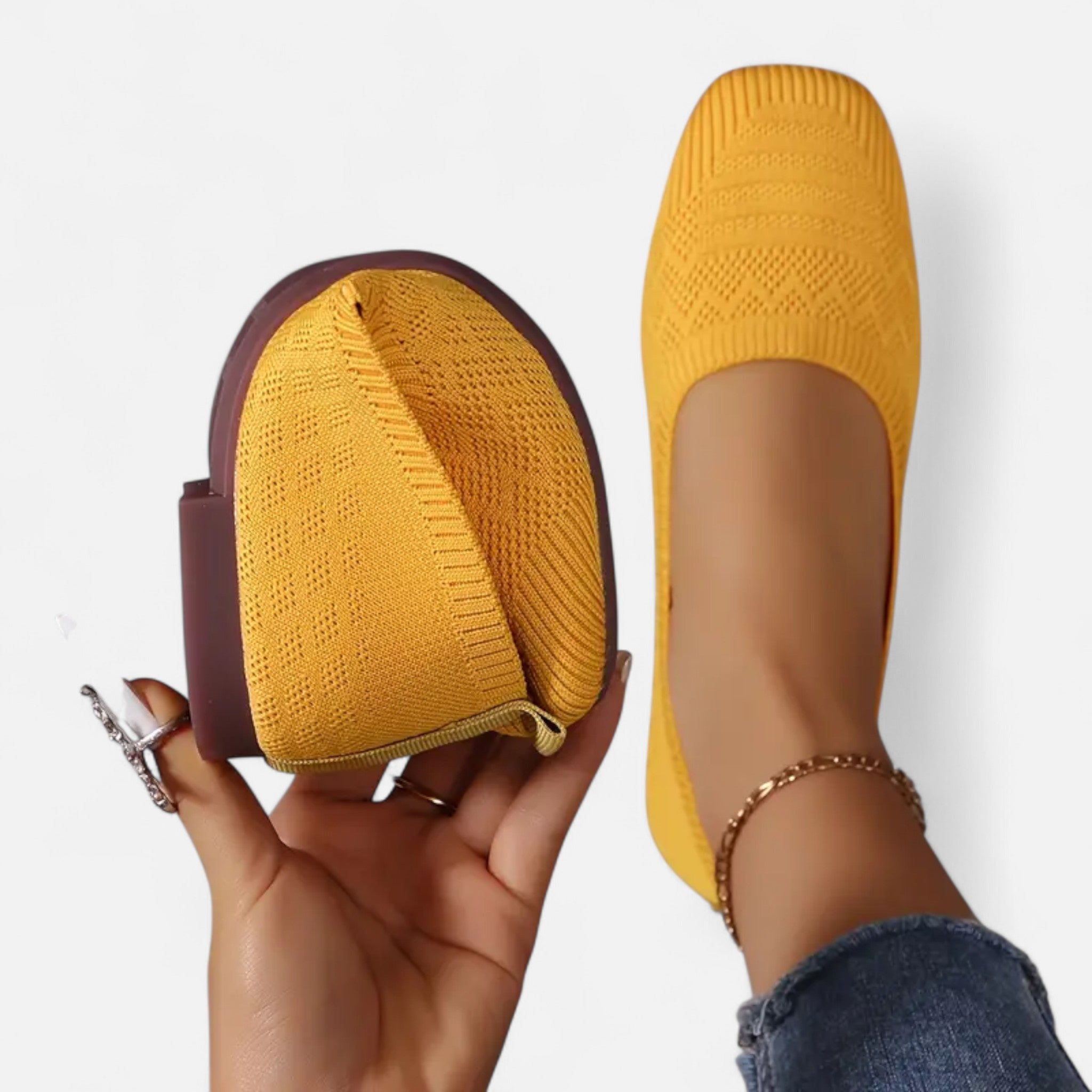 Savora Mode | Women’s Black Woven Heritage Flats