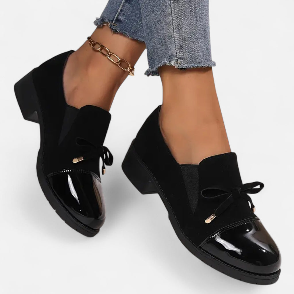 Savora Mode | Women’s Retro Bow Loafers